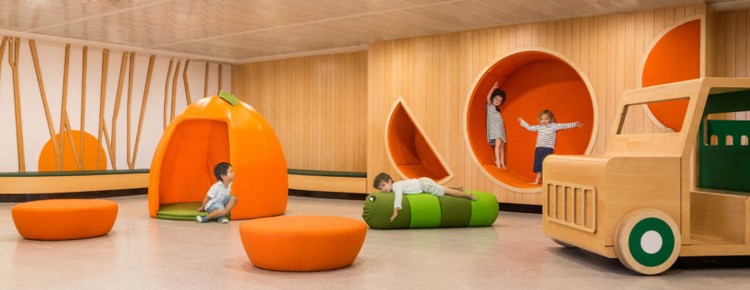 mobilier sur mesure original sécurisé esthétique confortable design moderne école maternelle