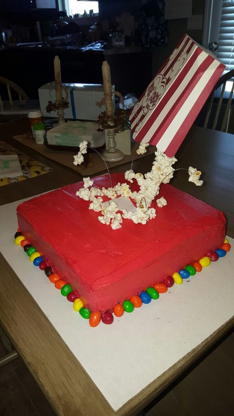 recette gravity cake décoration gâteau suspendu originale pop-corn