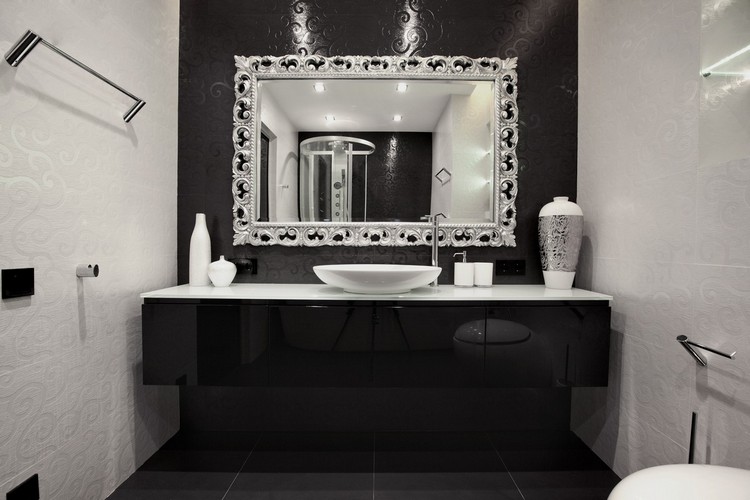 salle de bain noire et blanche design moderne