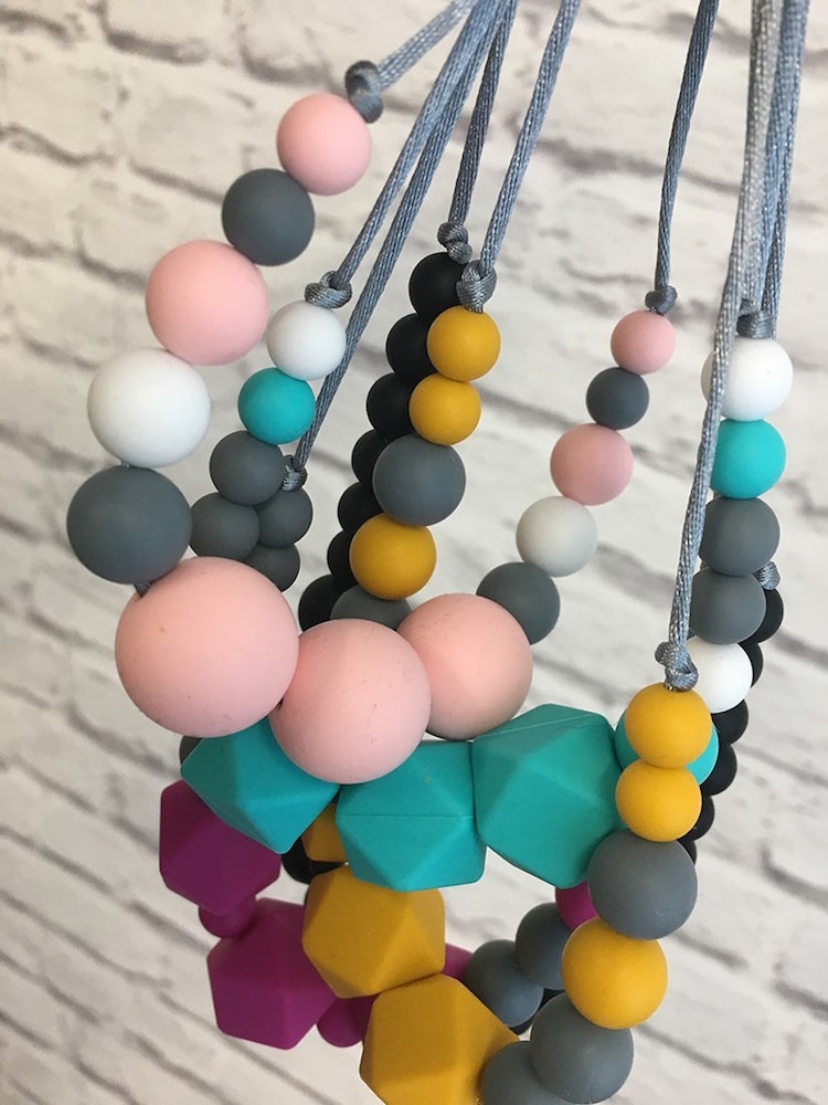 tendances de parentalité Pinterest - bijoux pour mamans perles en silicone