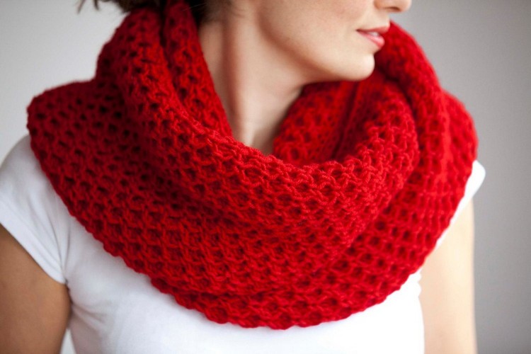 écharpe tube femme rouge tricotée
