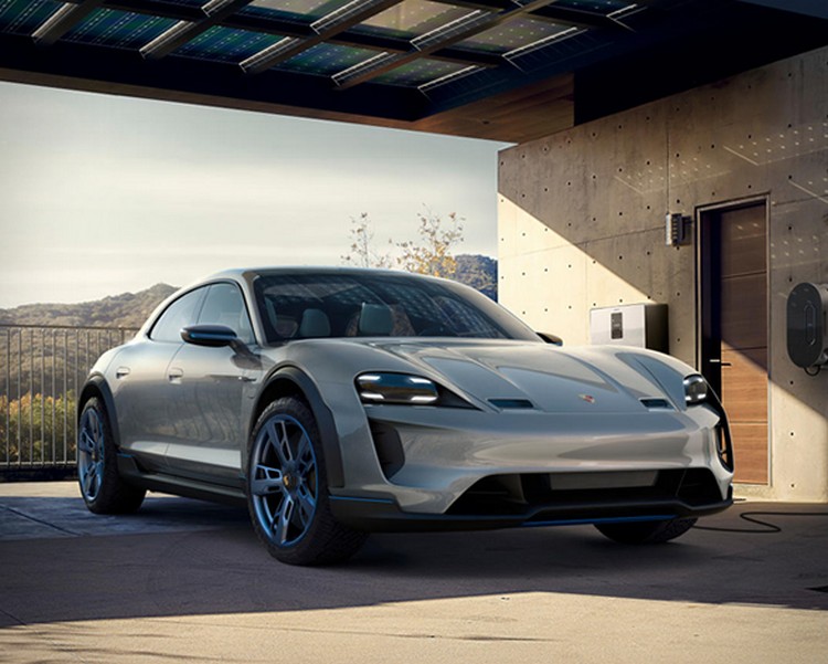 Porsche Mission E modèle élctrique concept futuriste détails techniques haut performance vitesse