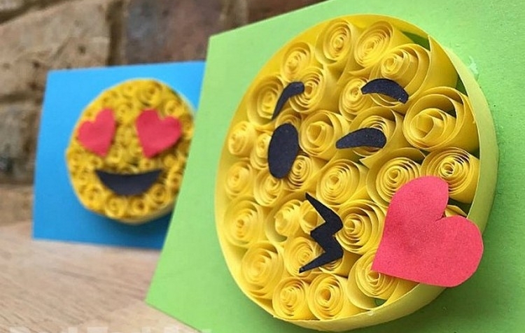 Smiley Pâques carte pascale technique quilling motif emoji
