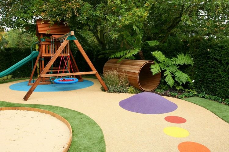 aire de jeux pour jardin activités plein air enfants toboggan