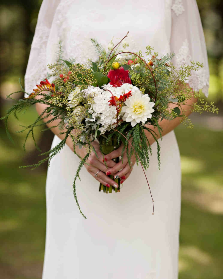bouquet de mariée en cascade idée simple