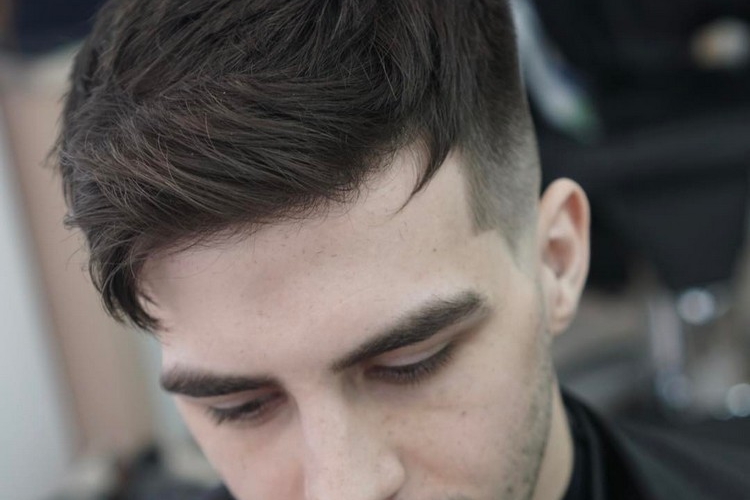 Coupe homme court et coiffure courte pour la saison printemps/été 2018