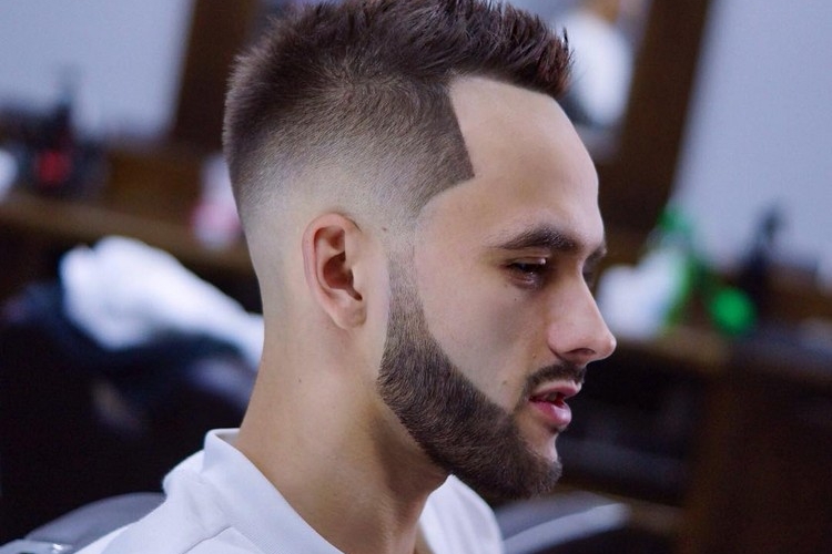 Coupe homme court et coiffure courte pour la saison printemps/été 2018