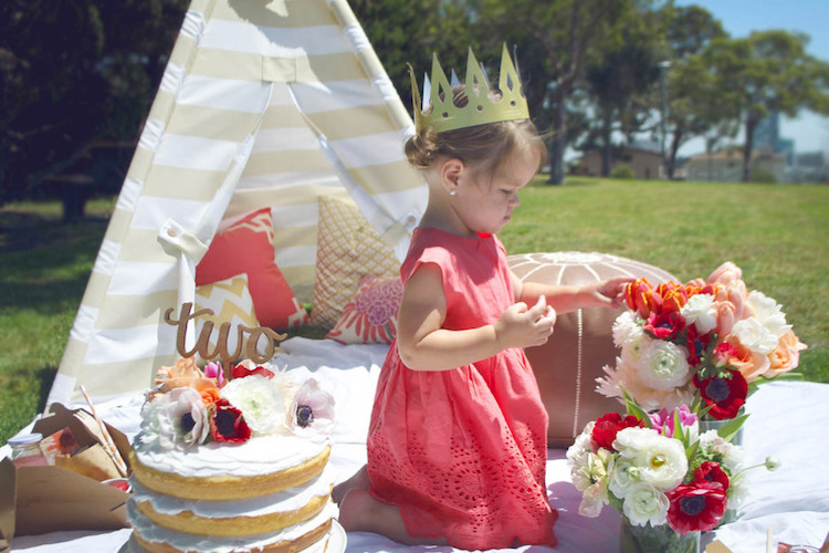 décoration pour anniversaire dans le parc fille 2 ans thème princesse
