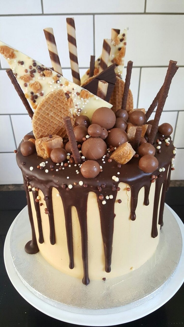 drip cake original anniversaire enfant déco gâteau chocolat