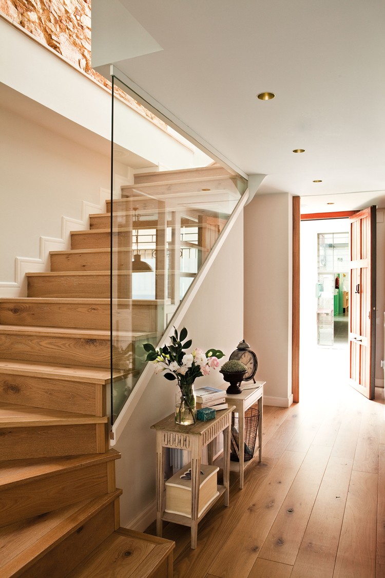 escalier quart tournant bois verre design maison moderne