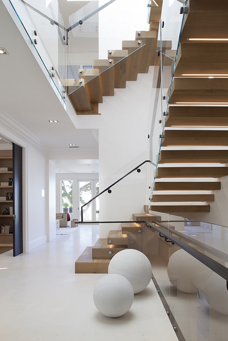 escalier quart tournant moderne design solide astuces installation idée déco intérieure (2)