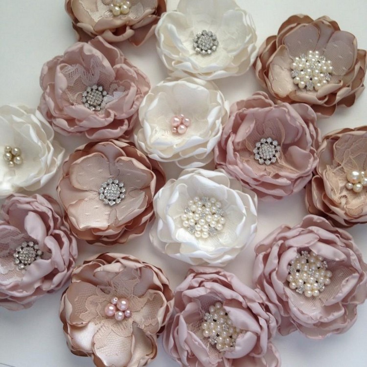 fleur en tissu tutoriel façons diverses fabrication idées déco bouquet mariée DIY raffiné
