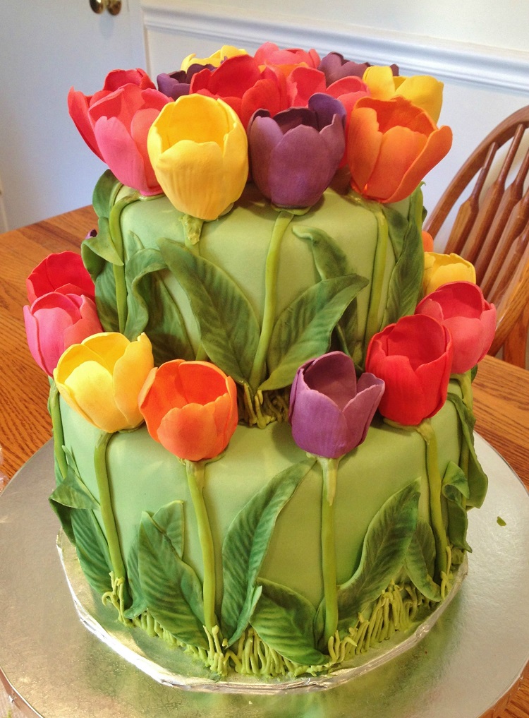 gâteau printemps déco tulipes colorées