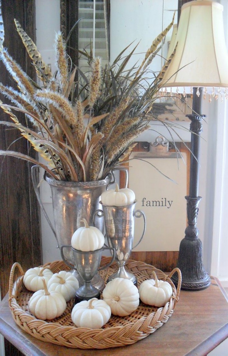 idée déco DIY plumes vase décorative design intérieur personnalisé