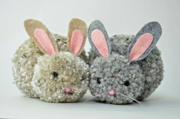 lapin de Pâques en laine idée diy bricolage enfants