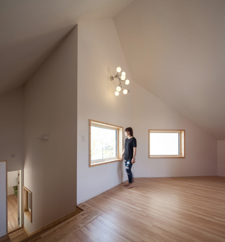 minimalisme japonais parquet bois clair cadre fenetre bois
