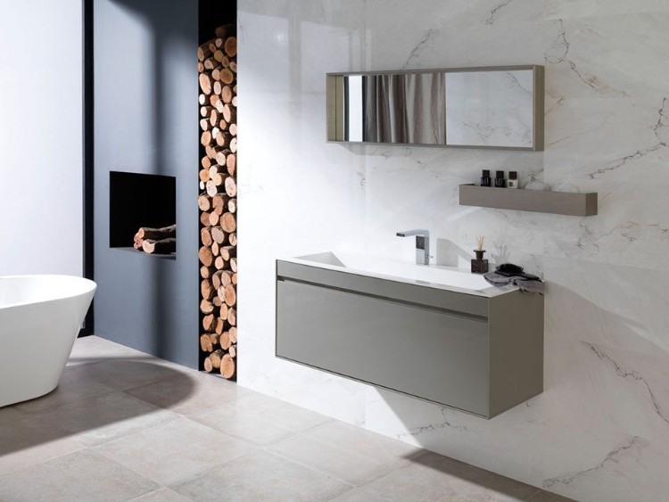 salle de bain moderne murs en marbre