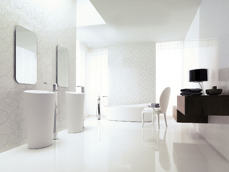 salle de bain moderne très sophistiquée