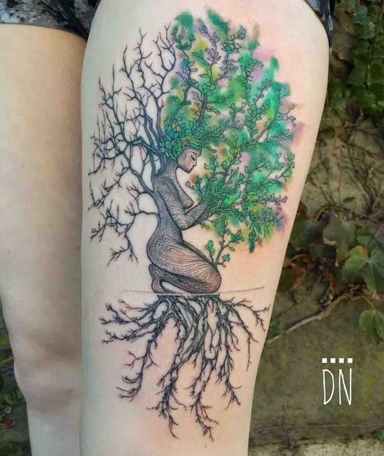 tatouage arbre de vie figure de femme par Dino Nemec