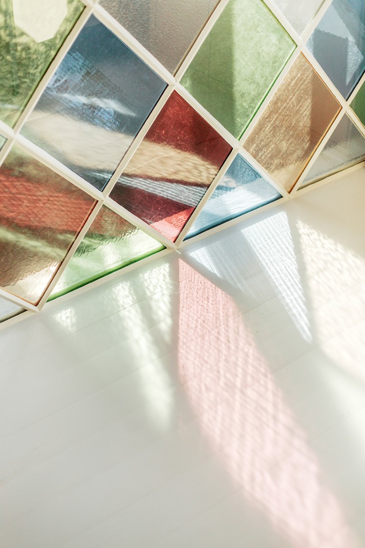 vitrail moderne décoratif design moderne paravent verre escalier suspendu