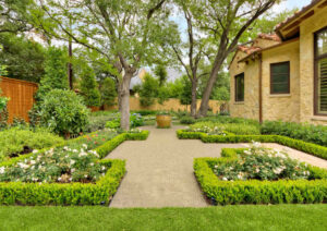 amenagement jardin geometrique delimiter parterre bordure buis