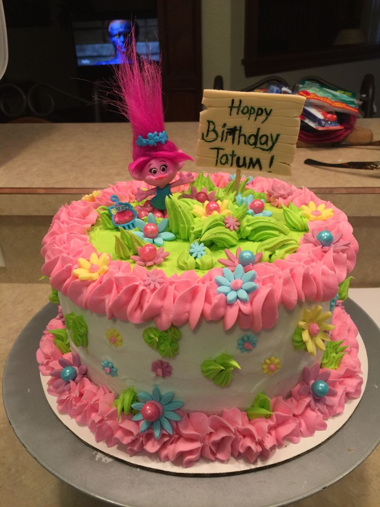 gâteau anniversaire petite fille fait maison déco cake design original