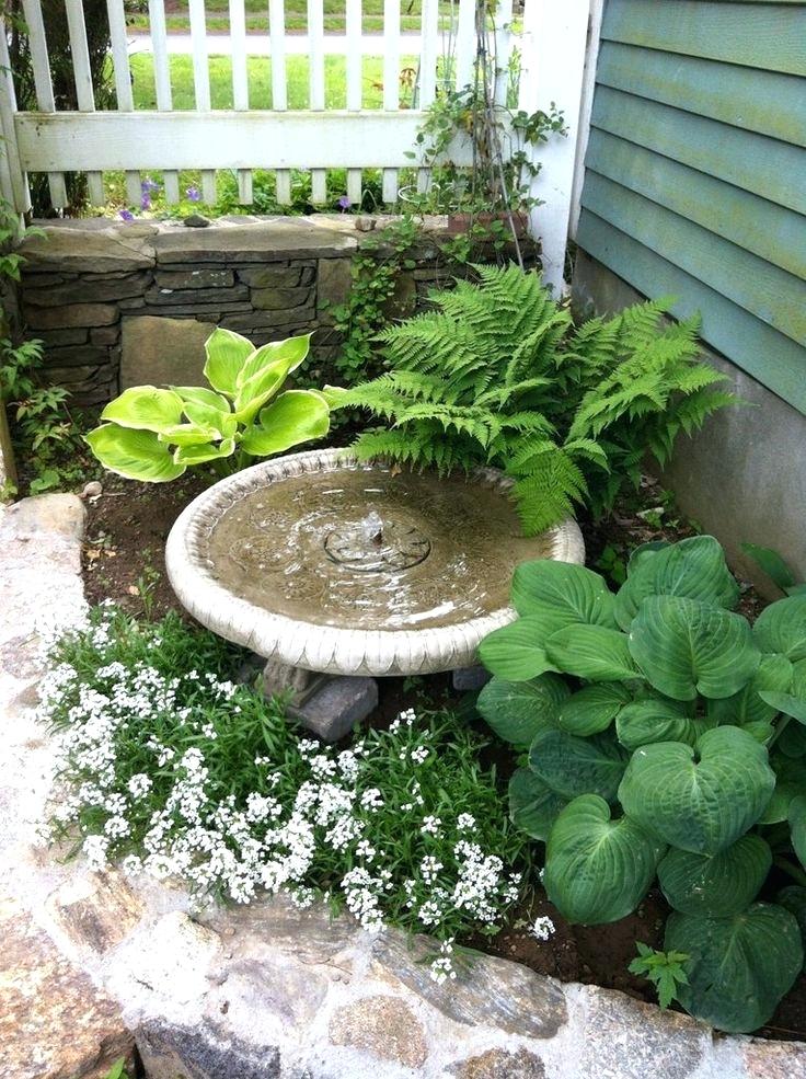 idee deco jardin DIY fontaine faire soi meme