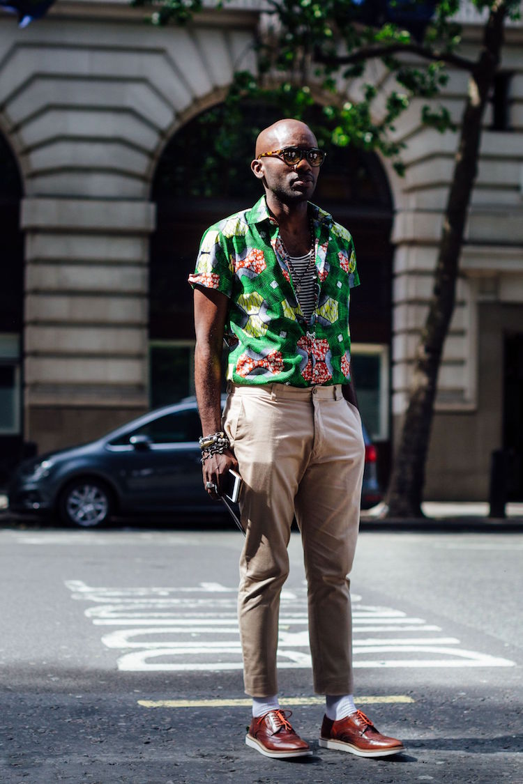 mode masculine 2018 printemps chemisette imprime tropical pantalon grege