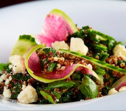recette de salade verte printemps chou frise cresson concombre quinoa