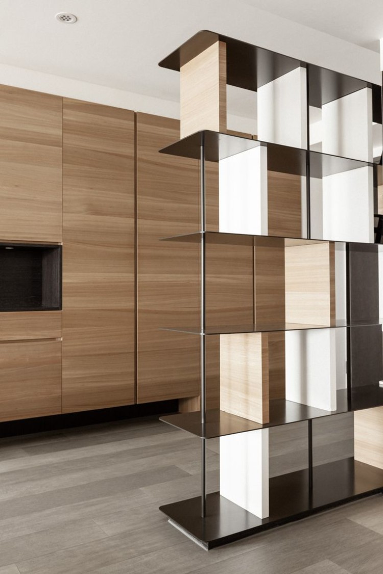 séparateur de pièce design minimal étagère moderne bois idée aménagement intérieur minimaliste