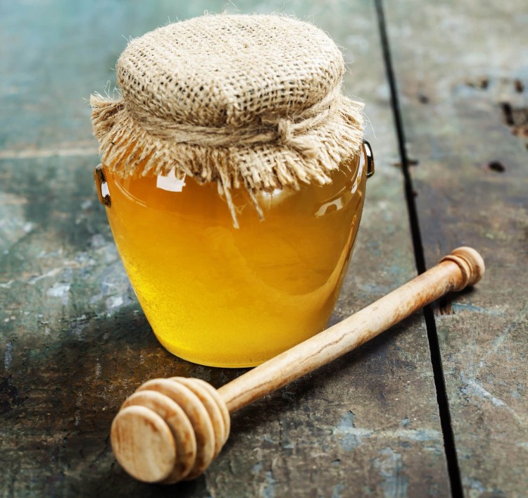 traitement pellicule idées remèdes naturels recette faite maison avec miel