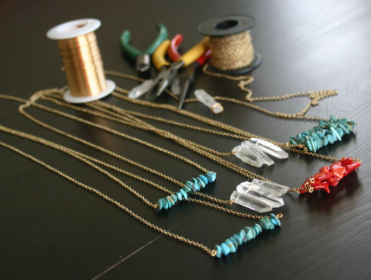 bijoux fantaisie DIY- colliers en turquoises ou autres pierres