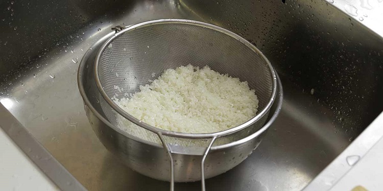 comment faire des sushi maison astuces nettoyage riz japonais