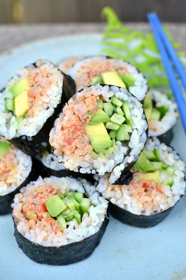 comment faire des sushi maison au thon légumes recette facile