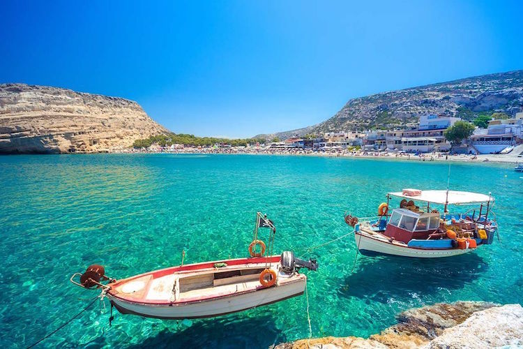 destination croisière en Méditerranée - Santorini et les autres îles grecques