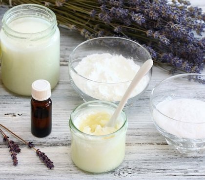 déodorant naturel fait maison parfumé à la lavande officinale