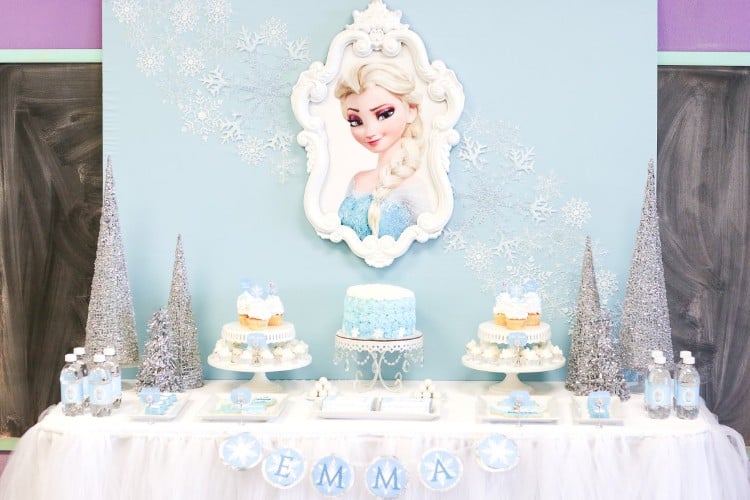 déco anniversaire 1 an Elsa La Reine des neiges