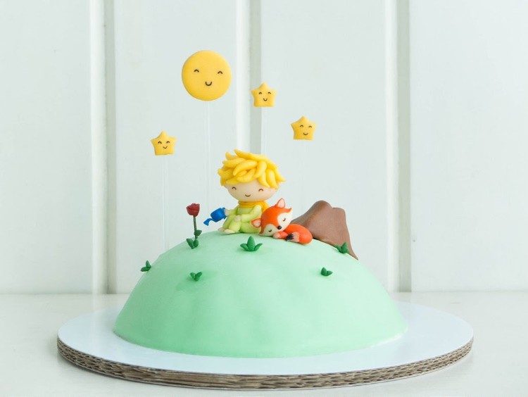 déco anniversaire 1 an Le Petit Prince idée de gâteau