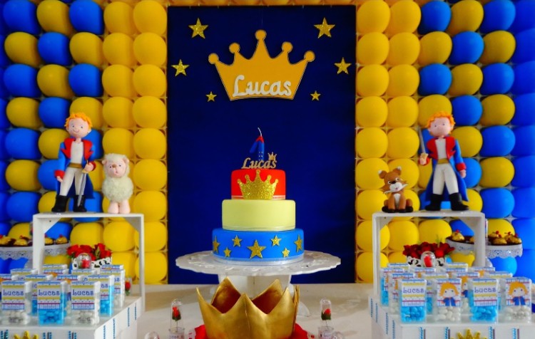 déco anniversaire 1 an bleu et jaune Le Petit Prince