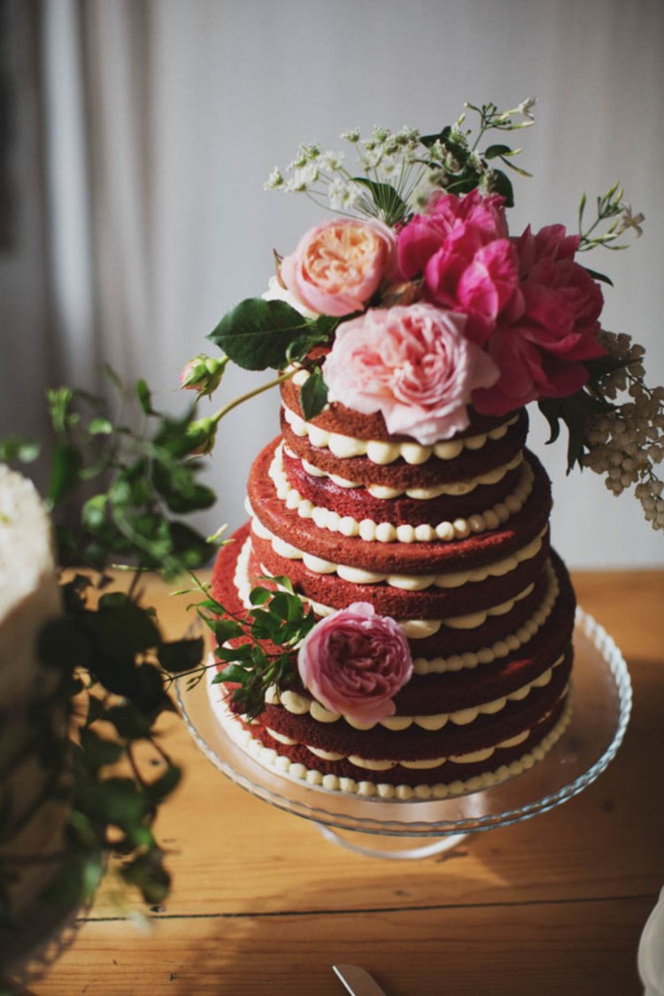 gâteau rouge velours déco mariage