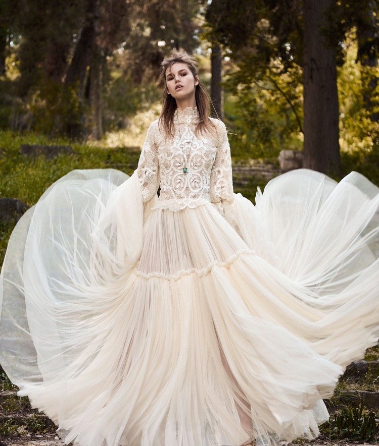 robe de mariée vintage dentelle manche longue pour mariage boho chic