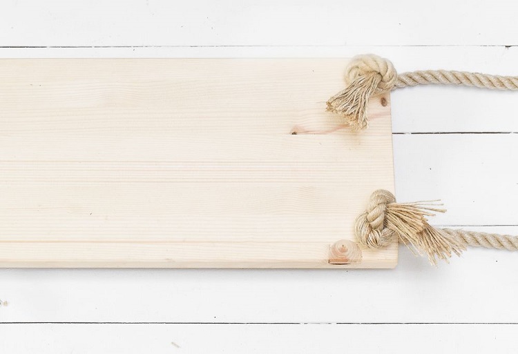 balançoire pour enfants DIY planche bois outillages nécessaires