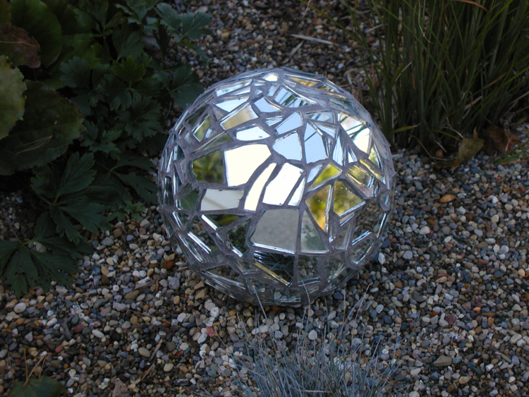 boule decorative pour jardin decoration eclats verre miroir