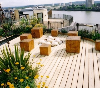 comment entretenir terrasse en bois naturel