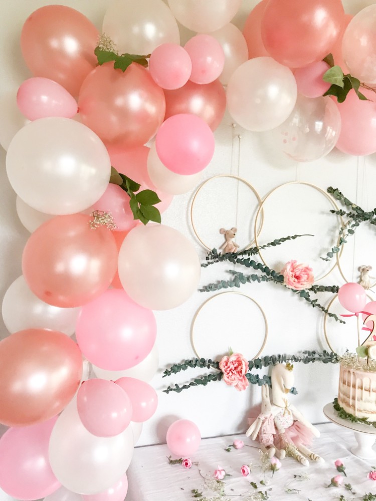 décoration ballon anniversaire super sympa déco rose