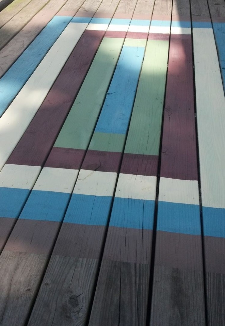 peinture terrasse bois tapis peint association des couleurs