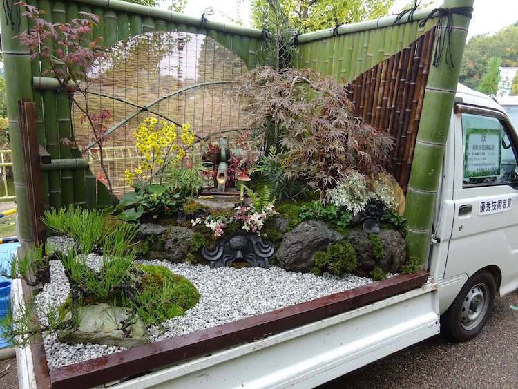 petit jardin japonais arriere camionnette concours japon