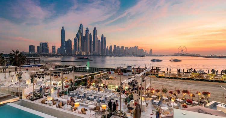 qui sont les meilleurs bars clubs et restaurants de toit terrasse à Dubai