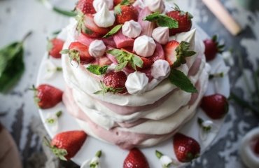 recette avec aquafaba gateau meringue fraises menthe