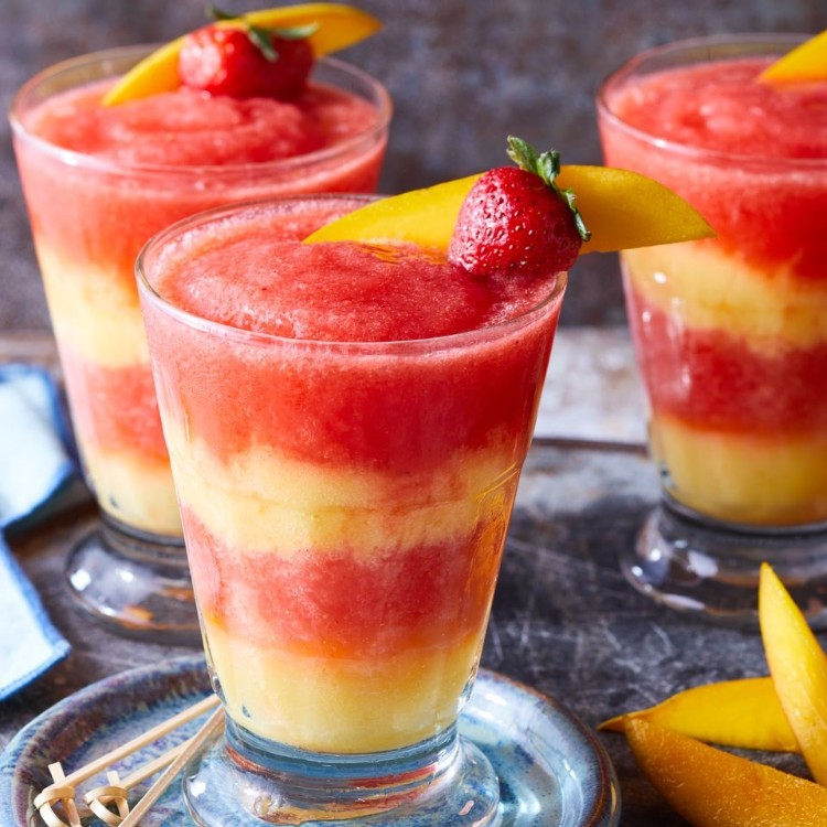 recette de cocktail sans alcool virgin margarita étagée fraises mangue